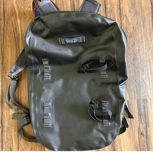 *RARE FIND & BRAND NEW* Patagonia Guidewater Backpack 29L (Black)